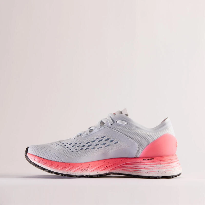 CHAUSSURE DE RUNNING FEMME KIPRUN KS LIGHT GRIS CLAIR ROSE â Image 3