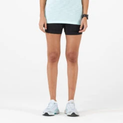 SHORT RUNNING FEMME AVEC CUISSARD INTÉGRÉ 2 EN 1 KIPRUN NOIR