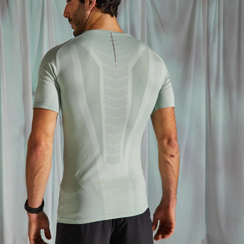 T-SHIRT RUNNING HOMME RESPIRANT KIPRUN SKINCARE VERT EDITION LIMITEE â Image 5